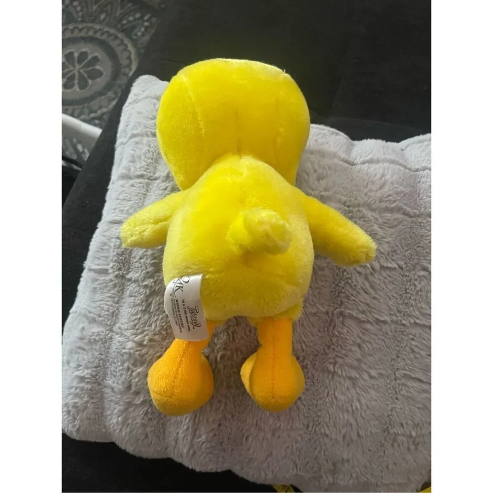 Warner Bros Kids Yellow Polyester Fiber Looney Tunes Tweety Bird Plush Toy